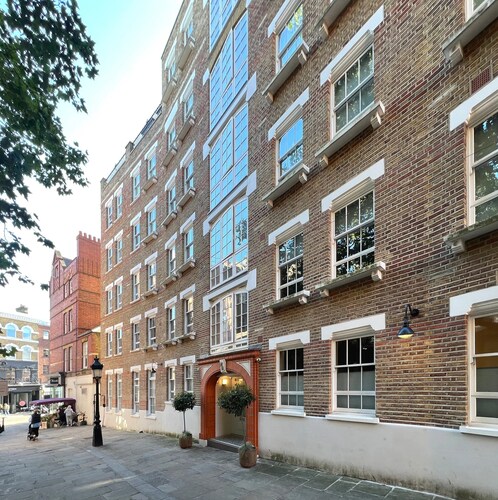 Wells Court by Aeria Apartments