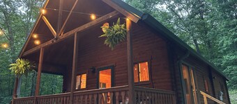 Beautiful cabin in the woods. 