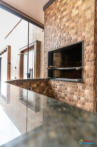 Luxuosa Casa com Piscina