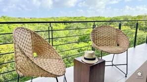 المن�طقة المحيطة بالمنشأة