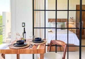 1 soverom, strykejern/-brett, wi-fi og sengetøy