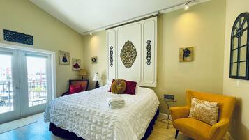 1 bedroom, desk, iron/ironing board, free WiFi
