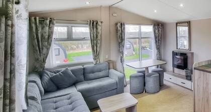 3 bedroom accommodation in Kelso