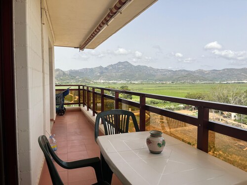 Rioja Salinas IV esc.1 8º Solo Familias