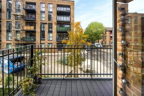 Property grounds - Shoreditch 2 bed/2 bath bright apartment (London)