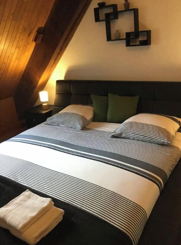 2 bedrooms