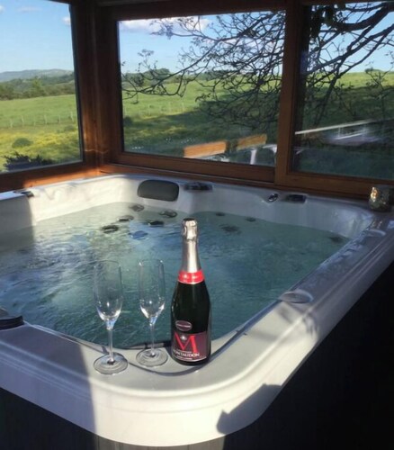 Chambre D'hôtes Référence® "La Valse" + Jacuzzi