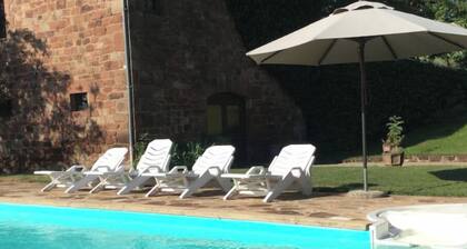 Chambre D'hÎtes RéférenceŸ LA VALSE - Domaine du Mas Naut
(piscine-spa-massage)
