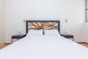 1 makuuhuone, silitysrauta/-lauta, ilmainen Wi-Fi, vuodevaatteet