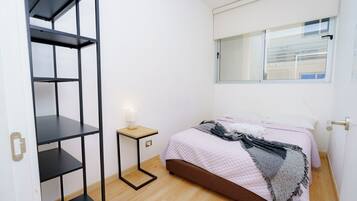 2 chambres, fer et planche Ă repasser, Wi-Fi gratuit, draps fournis