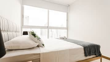 3 habitaciones, tabla de planchar con plancha y wifi gratis