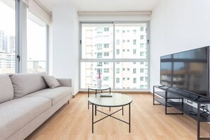 TV - Luxury 2 BR apt free parking and balcony (Panamá)