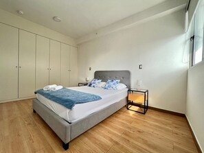 1 chambre, fer et planche à repasser, Wi-Fi gratuit, draps fournis