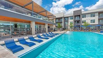 Clubhouse Pool