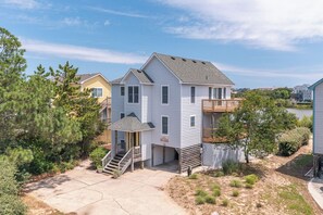 Exterior - Pet-friendly, oceanside 5BR Corolla home w/ pool & hot tub! (Corolla)