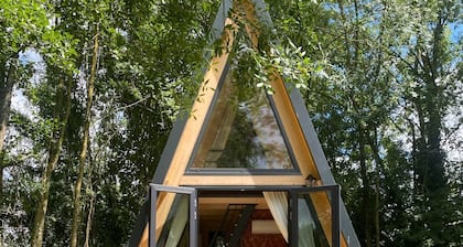Dream ecolodge in a fairytale castle