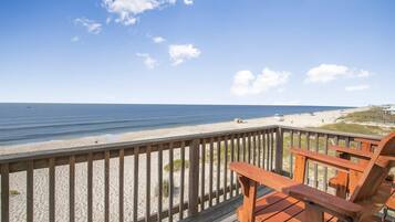 House, Multiple Beds (Haven Harbor) | Property grounds