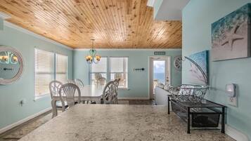 Casa, várias camas (Haven Harbor) | Opções para refeição