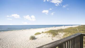 House, Multiple Beds (Haven Harbor) | Beach | On the beach