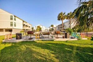 Condo, Multiple Beds (Cotton Bayou 7H) | Outdoor dining - Cotton Bayou 7H (Orange Beach)