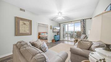 Condo, Multiple Beds (Navy Cove Harbor 1206) | Living area
