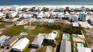 House, Multiple Beds (Sandy Feet Retreat) | Exterior