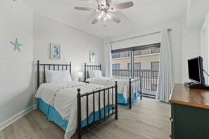 Huoneisto, useita sänkyjä (The Palms 504E) | 3 makuuhuonetta, silitysrauta/-lauta