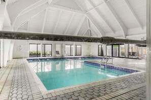 Condo, várias camas (Summer House 1405A) | Piscina | Piscina aquecida
