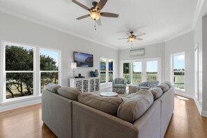 House, Multiple Beds (Lotsa Sand C) | Living area - Lotsa Sand C (Gulf Shores)