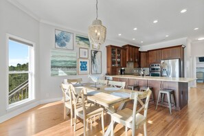 House, Multiple Beds (Lotsa Sand C) | Dining - Lotsa Sand C (Gulf Shores)