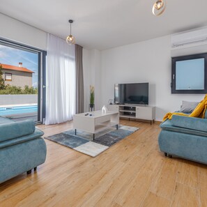 House - Villa Miki Zadarvillas (Polaca)