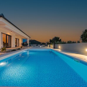 3 عدّة غرف نوم