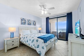 Signature Condo, 3 Bedrooms, Kitchen, Beachfront (Pelican Pointe 506) | 3 bedrooms, individually decorated, individually furnished