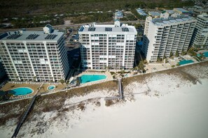 Condo, várias camas (Pelican Pointe 506) | Fachada