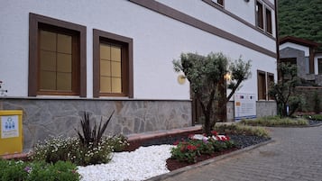 Fachada de la propiedad