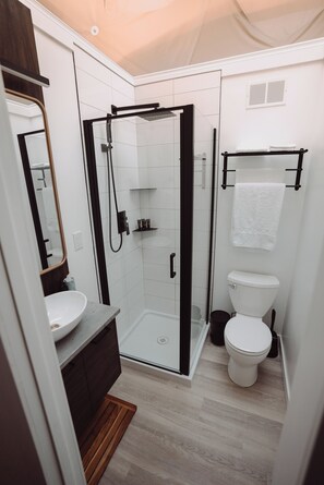 Towels - Oak Haven Oasis ~ Dome 1 (Brandon)