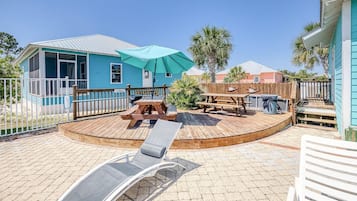 House, Multiple Beds (The Rookery III 5006) | Outdoor dining