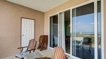 Condo, 1 King Bed with Sofa bed (The Dunes 507) | Terrace/patio