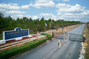 Appart'hôtel, plusieurs lits (Colony Club T8) | Enceinte de l’hébergement