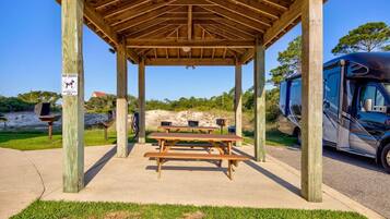 Condo, Multiple Beds (The Dunes 502) | Outdoor dining