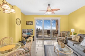 Apartamento, varias camas (The Dunes 502) | Zona de estar