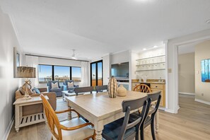 Appart'hôtel, plusieurs lits (Four Seasons 103E) | Restauration