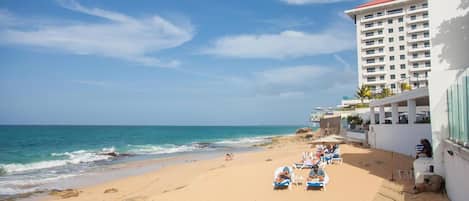 Sun-loungers, beach towels