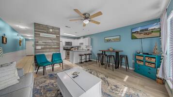 Condo, 1 King Bed with Sofa bed (Grand Caribbean in Perdido Key 111E) | Living area