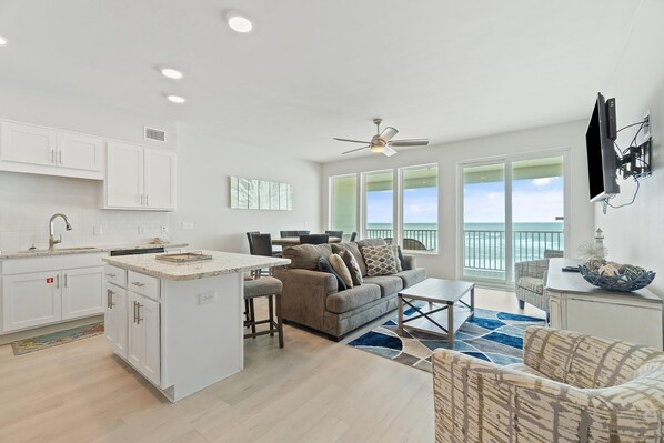 Condo, 1 King Bed with Sofa bed (Sea Glass 405) | Living area - Sea Glass 405 (Gulf Shores)