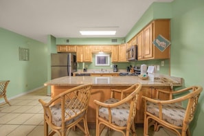 Lejlighed - flere senge (Seaside Beach & Racquet 4311) | Privat køkken | Ovn