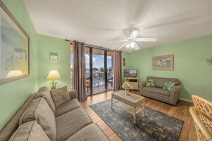 Condo, Multiple Beds (Seaside Beach & Racquet 4311) | Living area