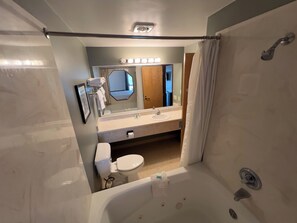 Bathroom - Webb's Year Round Resort (Mayville)