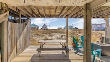 House, Multiple Beds (Island Dream) | Outdoor dining