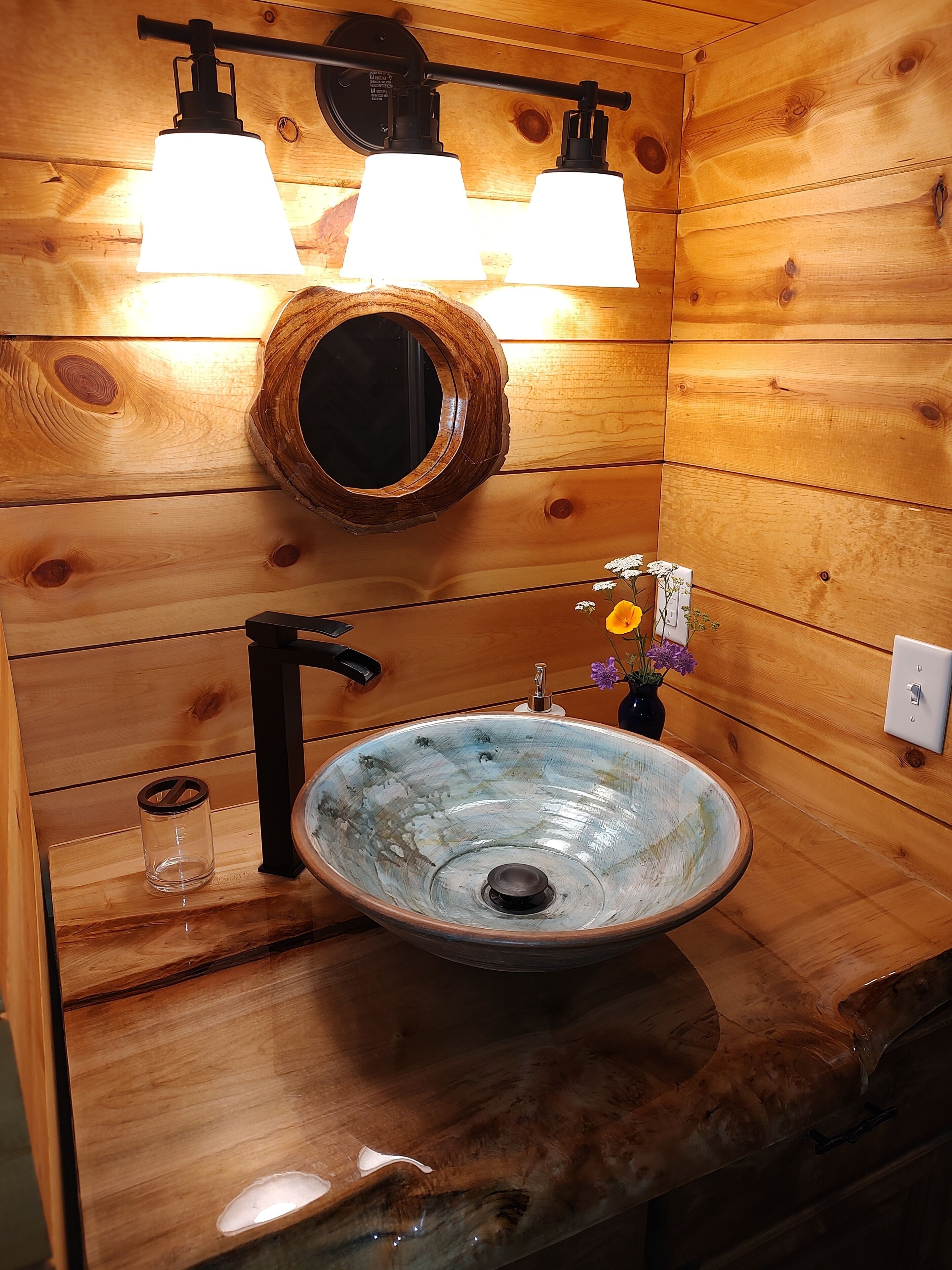 Shower, towels, soap, toilet paper